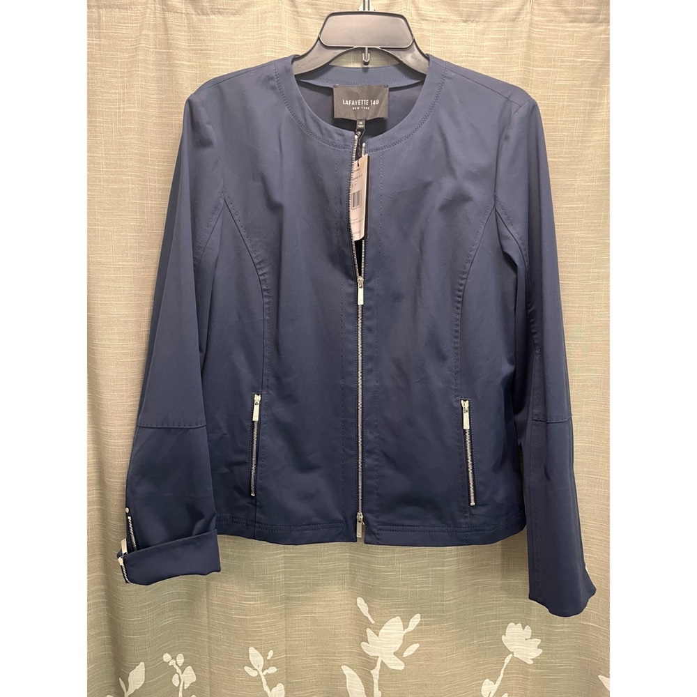 Lafayette 148